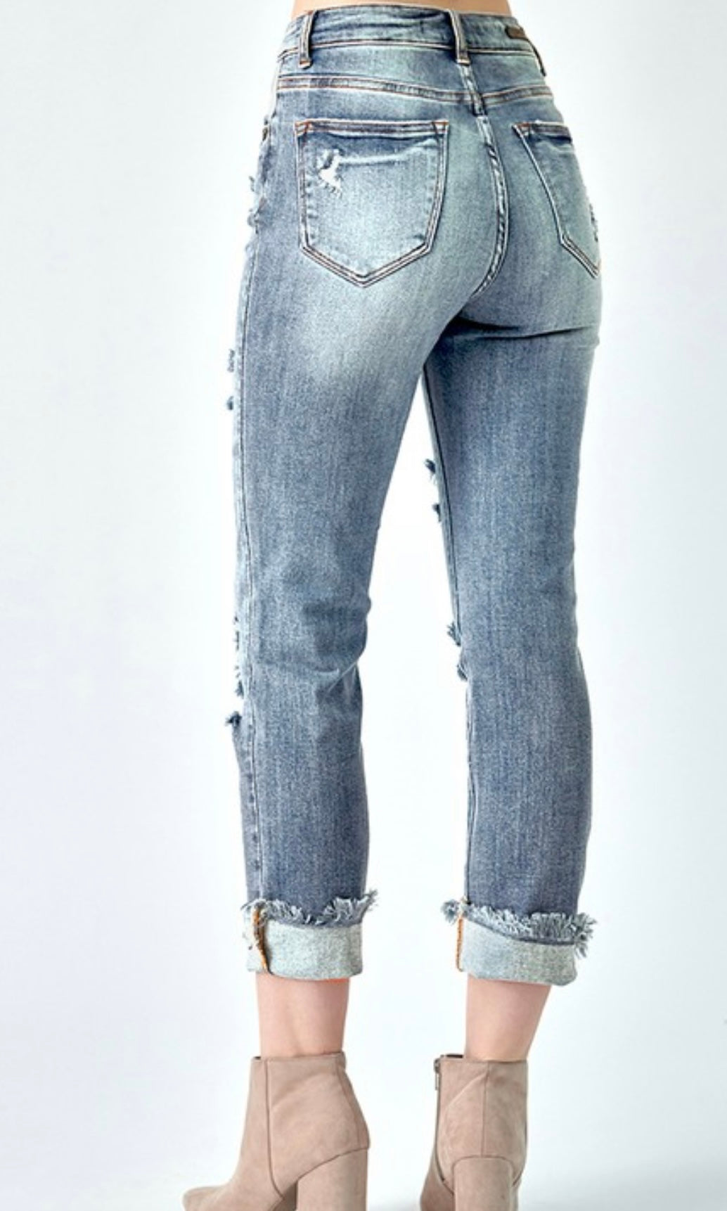 AMY DISTRESSED STRAIGHT LEG JEANS