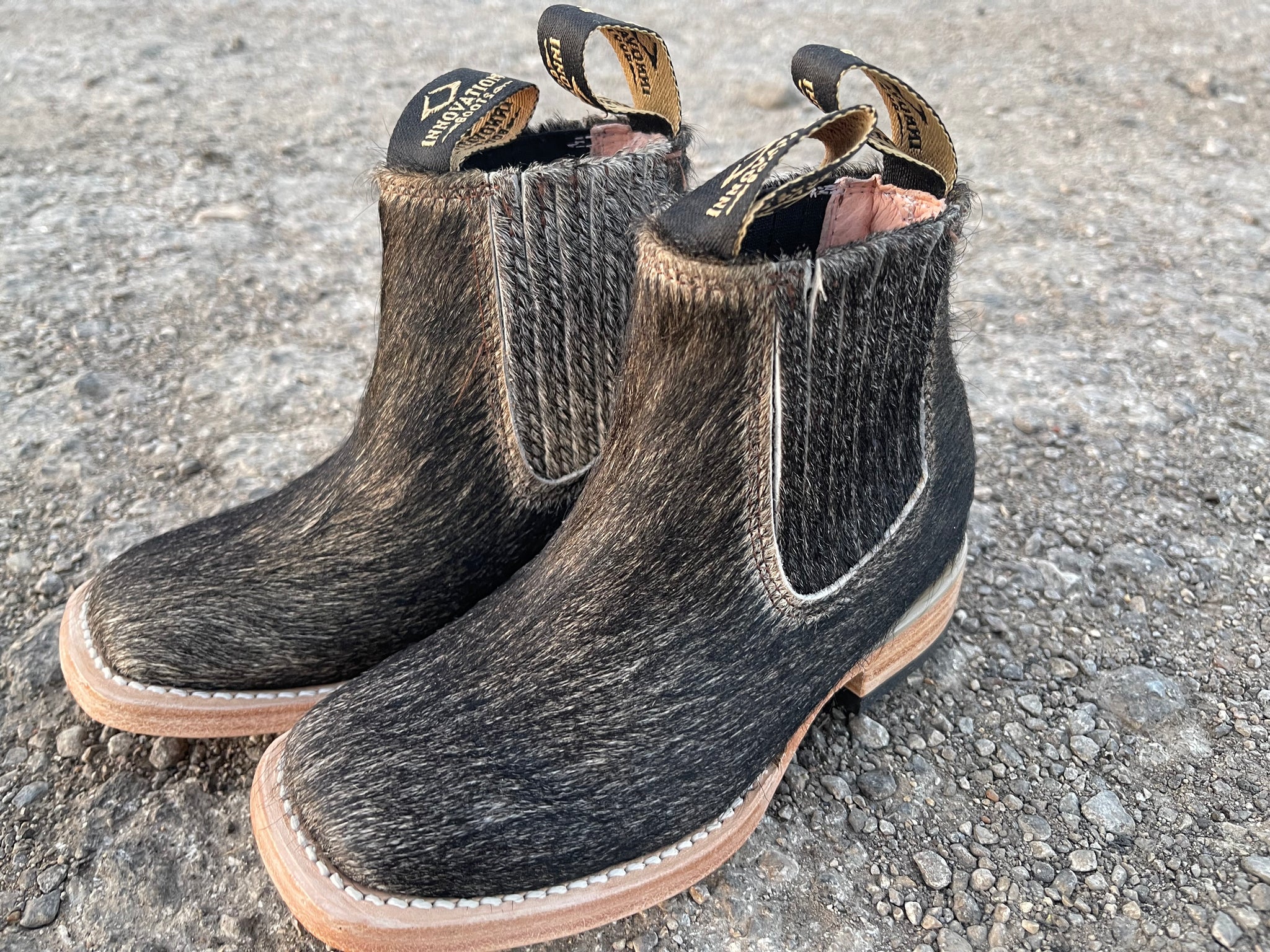 KIDS BOTIN PELO GRIS OBSCURO – Botas Rojero