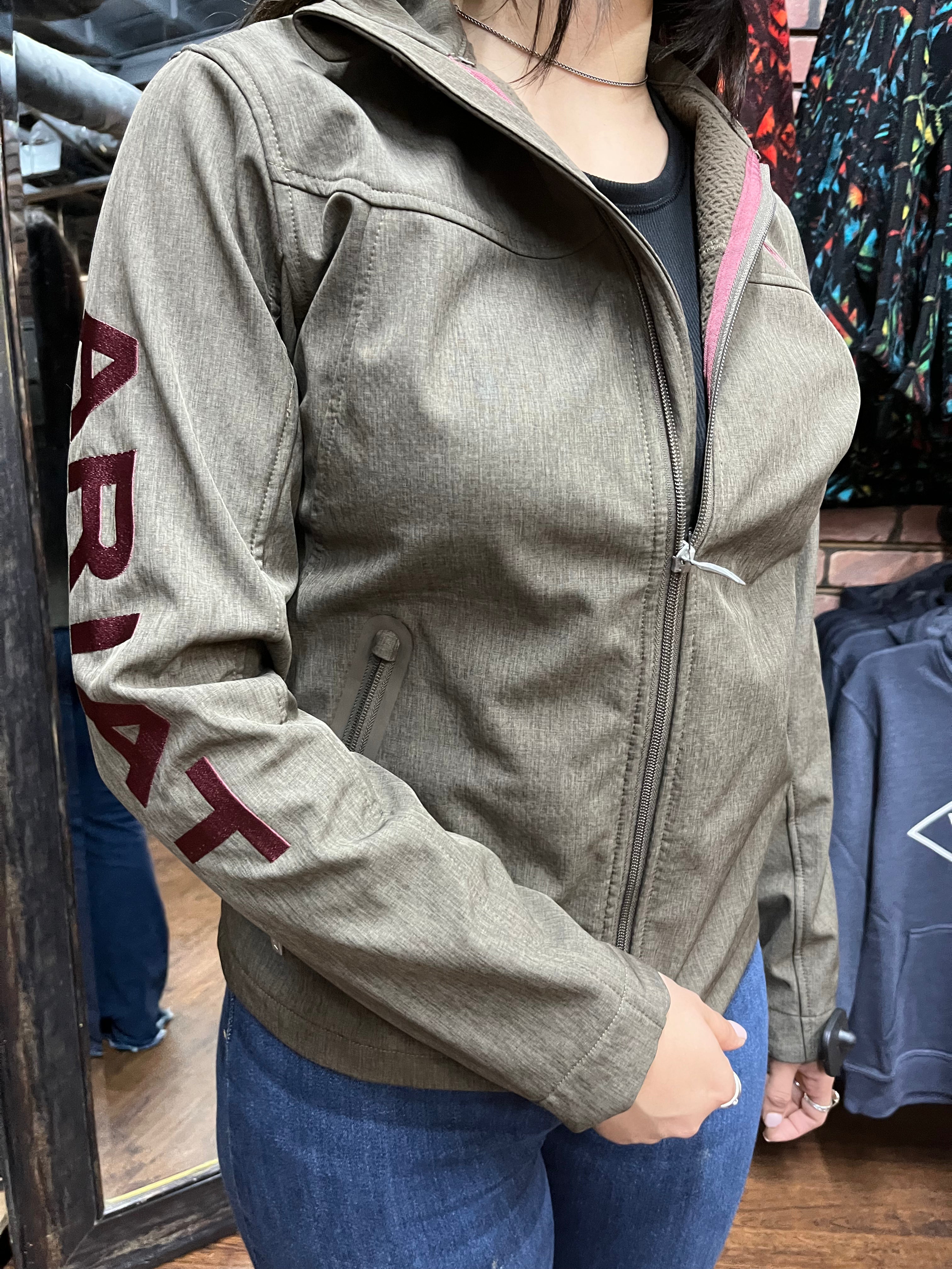 “ Emily “ | WOMEN ARIAT JACKET BROWN SOFT SHELL 10041282