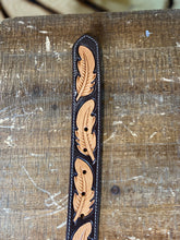 Load image into Gallery viewer, TWISTED X BELT | TOOLED LEATHER FEATHER  X-1032