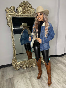 CINCH LADIES JACKET | DENIM TRUCKER SHERPA JACKET  - MAJ9878002