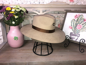 Charlie 1 horse hat highways (sand)