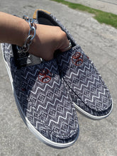 Load image into Gallery viewer, “ Mason “ | MEN&#39;S TWISTED X SHOES GREY AZTEC COWBOY SHOES MHYC027